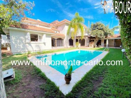 Villa avec piscine à Rabat quartier Souissi